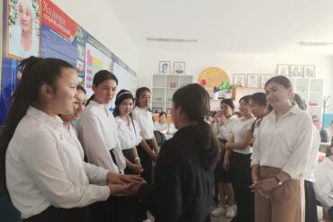 №9 қалалық емханаға қарасты жалғыз басты мүгедек анаға әлеуметтік   азық –түлікпен қамтамасыз етілді,психологиялық қолдау көрсетілді.